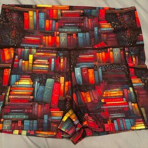 Constantly Varied Gear CVG - Plot Twist book shorts! Like new!